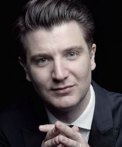 mso_ce_artist_250x300_25-26_s8_alessio_bax mso music director john demain